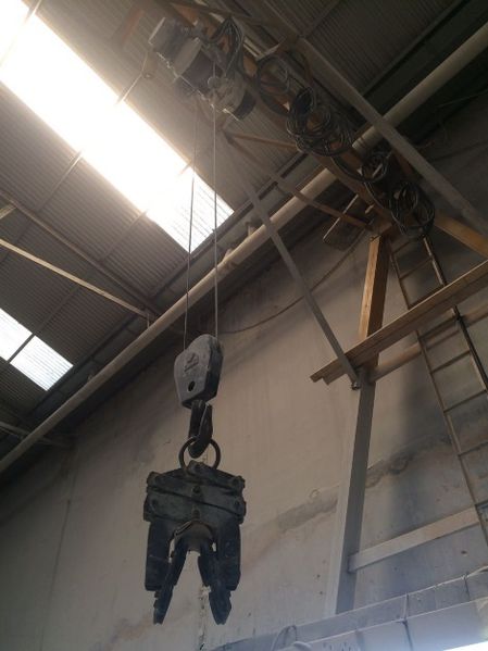 Archivo:Grua.jpg